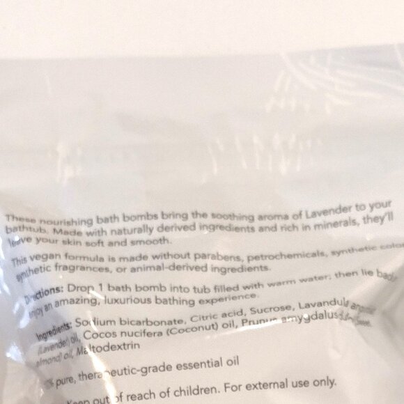 Bath Bombs by Young Living Essential Oils (Lavender)  11.2 oz  (4 in package) - Picture 5 of 6